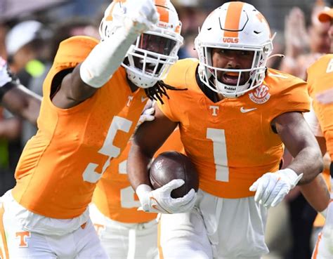 Tennessee Football 2023 Season Notable Wins Challenges And Defining