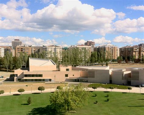 Rafael Moneos Museum University Of Navarra Set To Open In Spain