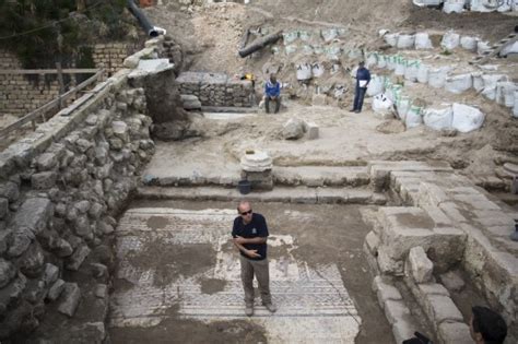 Jerusalem 1800 Year Old Roman Mosaic Uncovered In Israeli Park ‘of