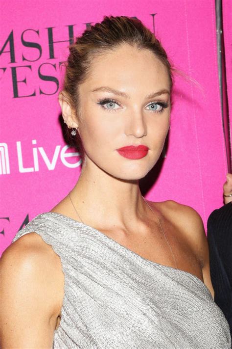 Candice Swanepoel Style And Birthday Candice Swanepoels Best Looks