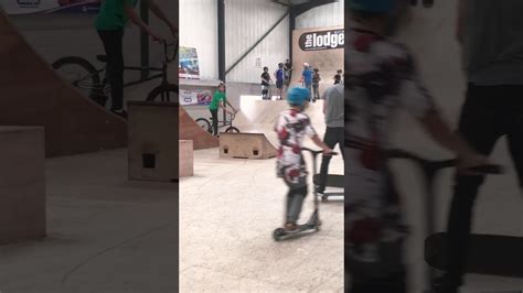 The Lodge Indoor Skatepark Scooter Night Youtube