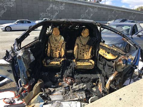 Driver Of Incinerated Tesla Dies After Violent Highway 101 Crash Sfgate