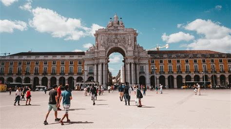 20 Must Visit Attractions In Lisbon