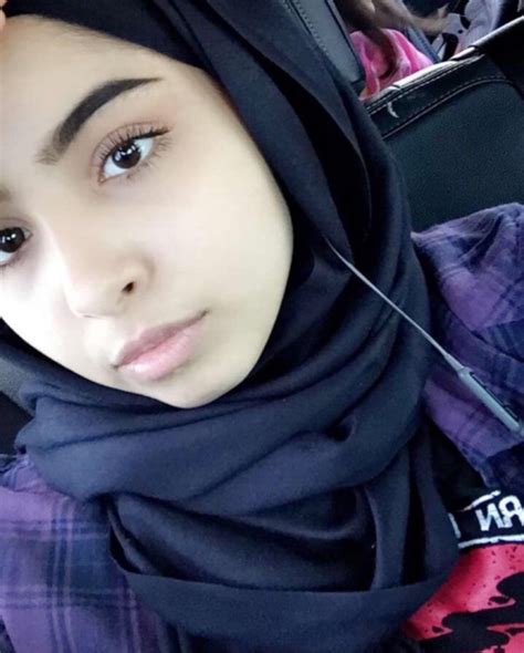 this muslim girl found a brilliant way of challenging misconceptions about her hijab bt
