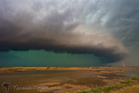 This Hp Storm On April 18 2009 Was Glowing Green In Nw Oklahoma This