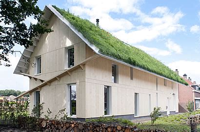 When you stay at pensiunea bio haus in roșia, you'll be 5 minutes by foot from villages with fortified churches in transylvania. Biohaus nur aus Holz - bauen.com