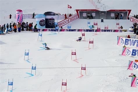 Vlhová Wins Parallel Slalom At Fis Alpine Skiing World Cup