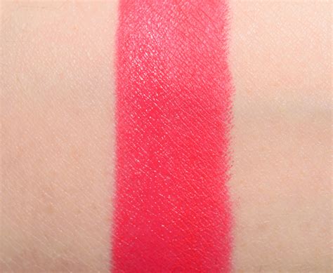 Mac Relentlessly Red Lipstick Review And Swatches
