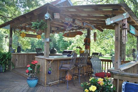 DIY OUTDOOR BAR IDEAS 80 | Diy outdoor bar, Outdoor tiki bar, Diy outdoor