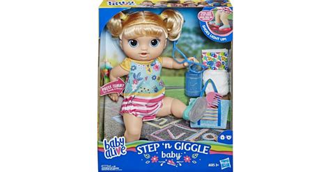 Hasbro Baby Alive Step ‘n Giggle Baby Blonde Hair Doll E5247 • Pris