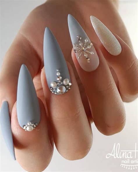 35 Glittering Diamond Stiletto Nail Designs To Copy In 2020 Lily