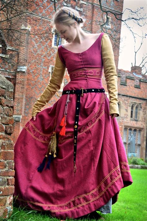 Isabel Northwode Costumes Medieval Fashion Historical Dresses