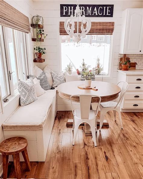 Farmhouse Ideas 🏡 On Instagram “this Space Is Adorable😍 Theres So