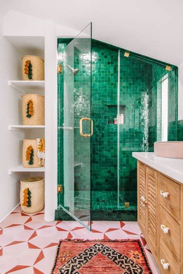 25 Walk In Shower Tile Ideas For A Sleek And Modern Bathroom Hunker