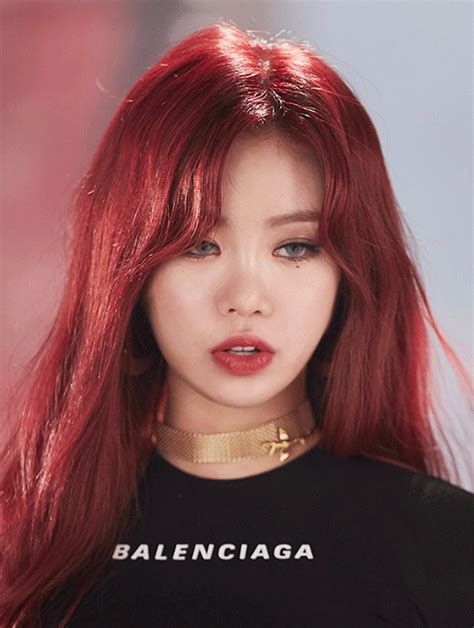 𝐏𝐀𝐔𝐒𝐄 Red Hair Inspo Red Hair Kpop Dyed Red Hair