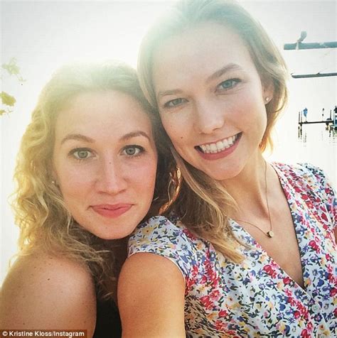 Karlie Kloss Keeps Her Birthday Going With A Tropical Holiday With Her Sisters Daily Mail Online