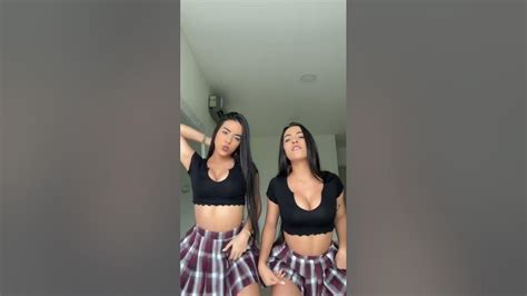 Beautiful Sexy Girls With Beautiful Boobs Dancing Youtube