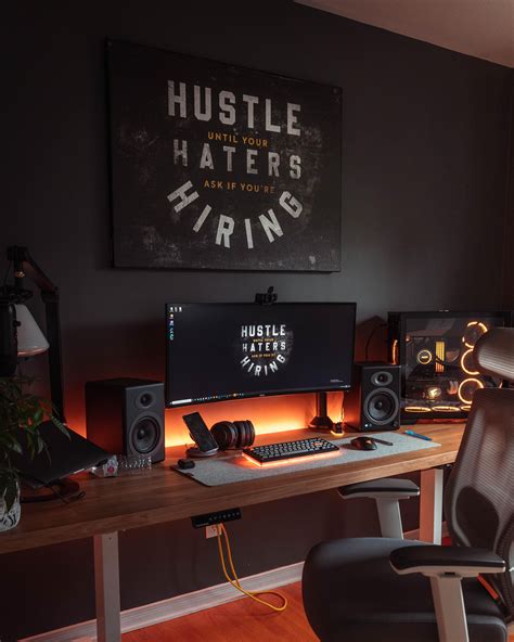 I Finally Built My Dream Desk Set Up Home Studio Setup Home Office