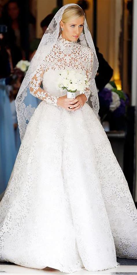 Worlds Most 10 Expensive Wedding Dresses To Die For