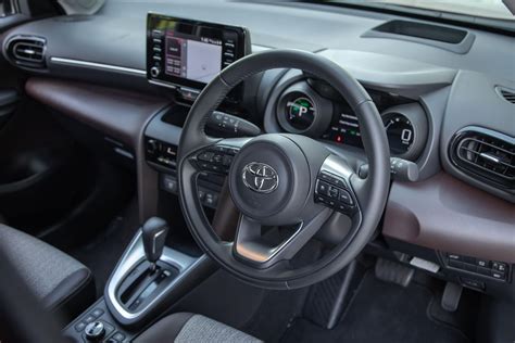 Review Of Toyota Yaris Cross Urban Awd 2022 Newsofmax
