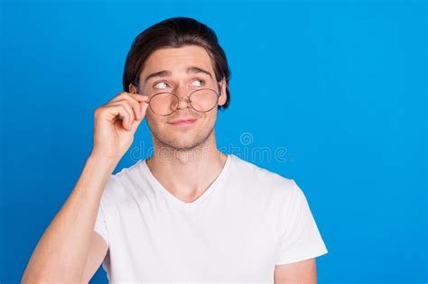 Photo Portrait Brunet Man Wearing Glasses Looking Blank Space Isolated Vibrant Blue Color
