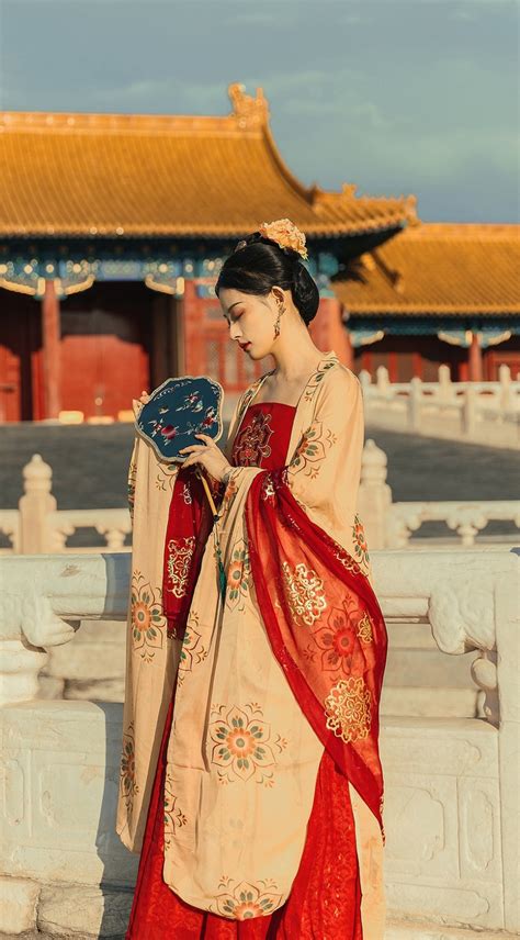 Traditional Chinese Hanfu