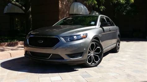 Sell Used 2013 Ford Taurus Sho 4 Door V6 In Dearborn Heights Michigan