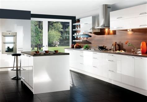Modern High Gloss Kitchen In White 20 Dream Kitchens With High Gloss