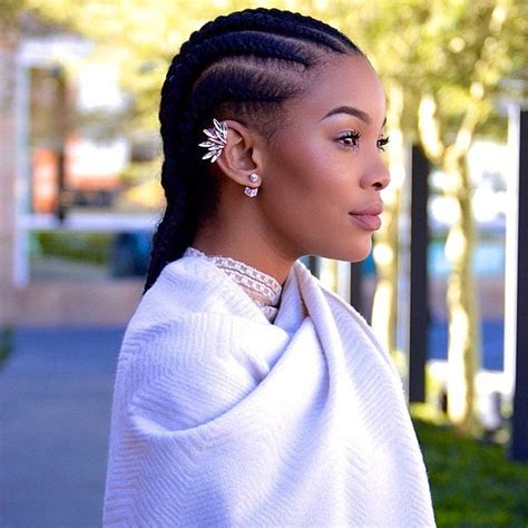 Ghana braids usually transcend ages and can even be adorned with hair jewelry such as metal rings, wooden beads, or even just a lone flower tucked behind one ear. Hair Extensions & Black Women Braids 2016 | Hairstyles ...
