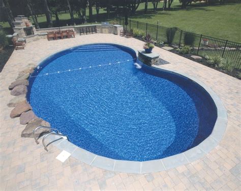 With So Many Pool Shapes Available These Days The Kidney Pool Is Not