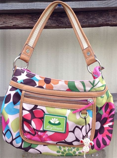 Lily Bloom Wild Flower Daisy Shoulder Bag Handbag Tote Keychain Wow