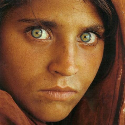 Afghan Girl 1984 Afghan Girl Most Beautiful Eyes Famous Pictures