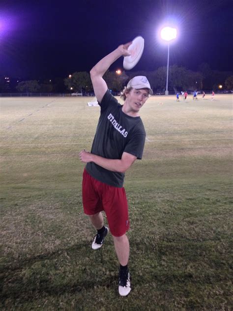 Intro To Ultimate Frisbee Toss Up Part 1