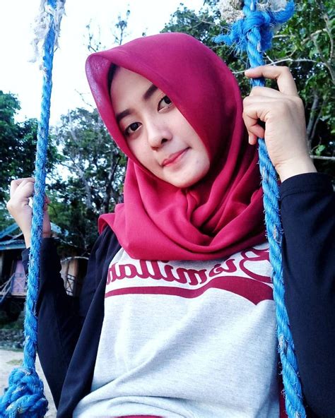 Pin By Hhaider On Tika Hijab Indonesian Girls Fashion