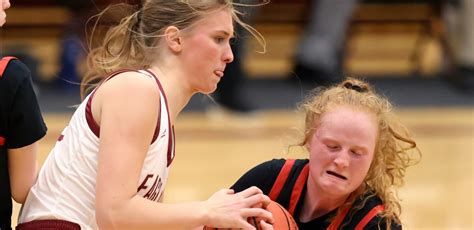 Girls Basketball Eagles Soar By No 3 Grand Forks Red River In Class A