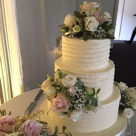 Buttercream And Fresh Flowers Wedding Cake Bespoke