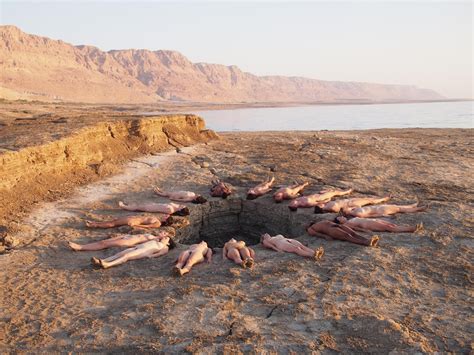 Photographer Spencer Tunick Renews Dead Sea Awareness Campaign Israel C