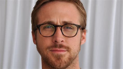 No Ryan Gosling Isnt Calling People Making Memes “losers And Virgins” Trendradars