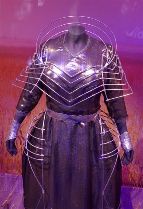 Hollywood Movie Costumes And Props A Wrinkle In Time Movie Costumes