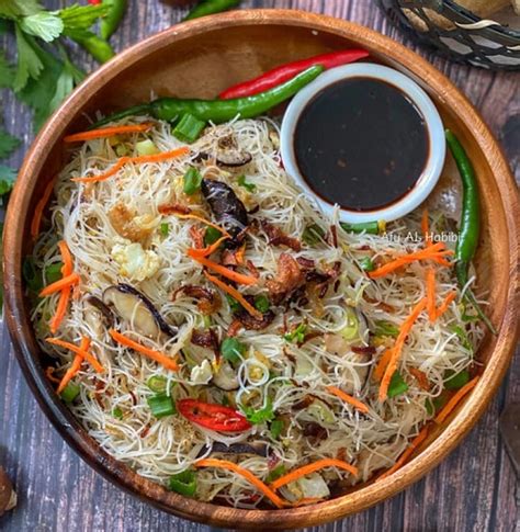 108 resipi yang mudah dan sedap untuk bihun goreng daripada komuniti memasak terbesar di dunia! Lima Panduan Goreng Bihun Lebih Sedap • Resepi Bonda