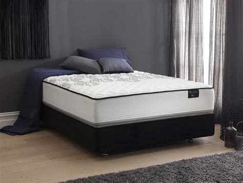 Serta Perfect Sleeper Elite Firm