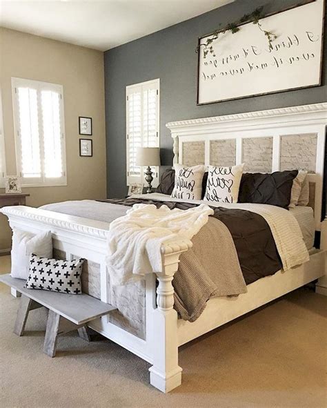 The modern farmhouse bedroom color scheme usually starts with the dominant shade of white. 35 Good Urban Farmhouse Master Bedroom Makeover Ideas ...