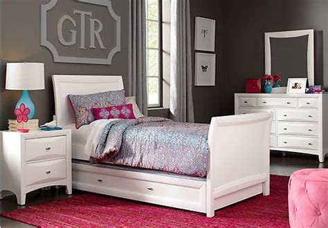 Your bedroom is an expression of who you are. Shop for a Ivy League White 6 Pc Twin Sleigh Bedroom at ...