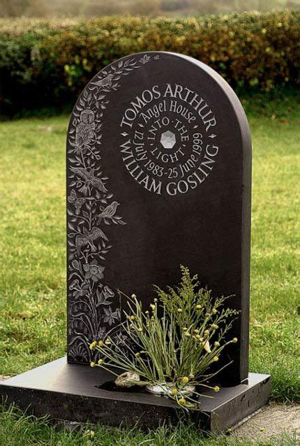 Decorative Headstone Designs By Artist Craftsman Ieuan Rees Headstones Cemetery Statues