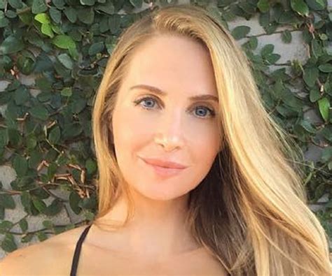 amanda elise lee plastic surgery before and after her boob job plastic surgery bio