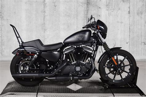 We didn't get a chance to test out the lights at night, but during the day the headlights on the sportsters looked a bit dim compared to other cruisers we saw passing by. Pre-Owned 2017 Harley-Davidson Sportster Iron 883 XL883N ...