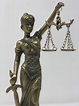 Buy YOUNI - Lady Justice Statue - Greek Roman Goddess of Justice ...