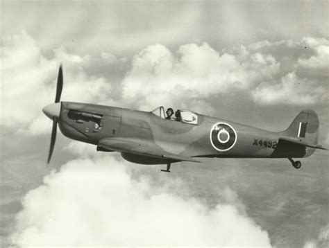 Spitfire Pilots And Aircraft Database Fl Karl Raymond Linton Rcaf