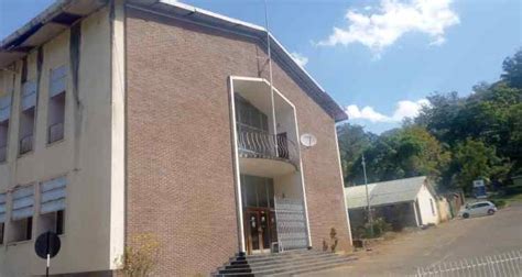 Anthu Atatu Akuganiziridwa Kuti Adaba Malata Ku Police College Malawi