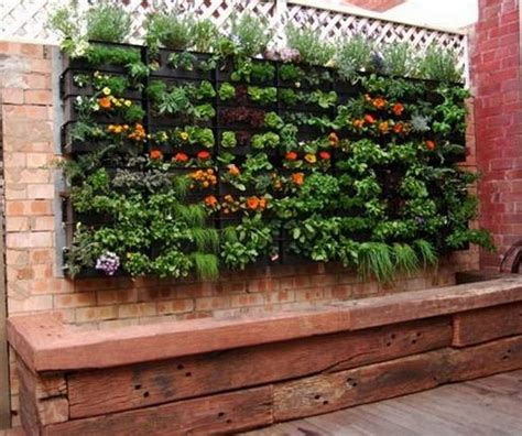 60 Best Balcony Vegetable Garden Ideas 2020 Uk Round Pulse